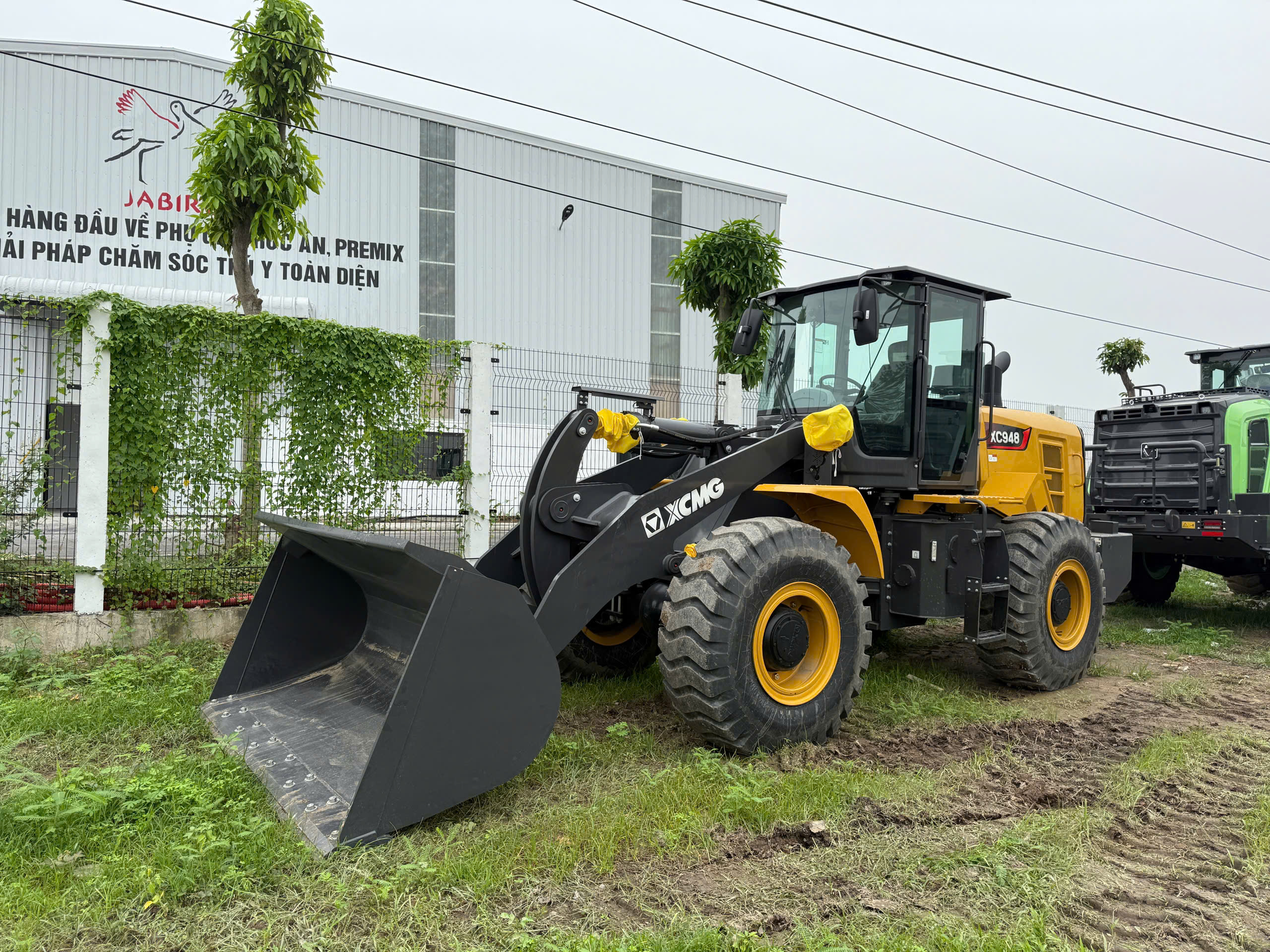 Máy Xúc Lật XC948 – Gầu 2,4 – 2,7 Khối